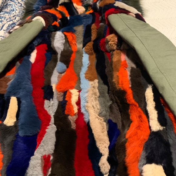 Aqua Capsule Macys Fur Parka !!! Beautiful sz Small oversized reversible!!! - Picture 5 of 7